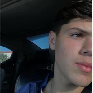 Meet your Posher, Fabian